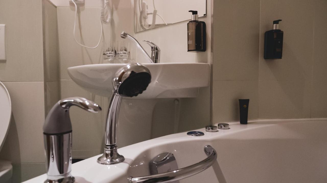 Hotel U Sevce Zlín Zewnętrze zdjęcie